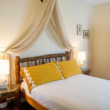 Hotel La Villa Serena Antigua Habitación foto