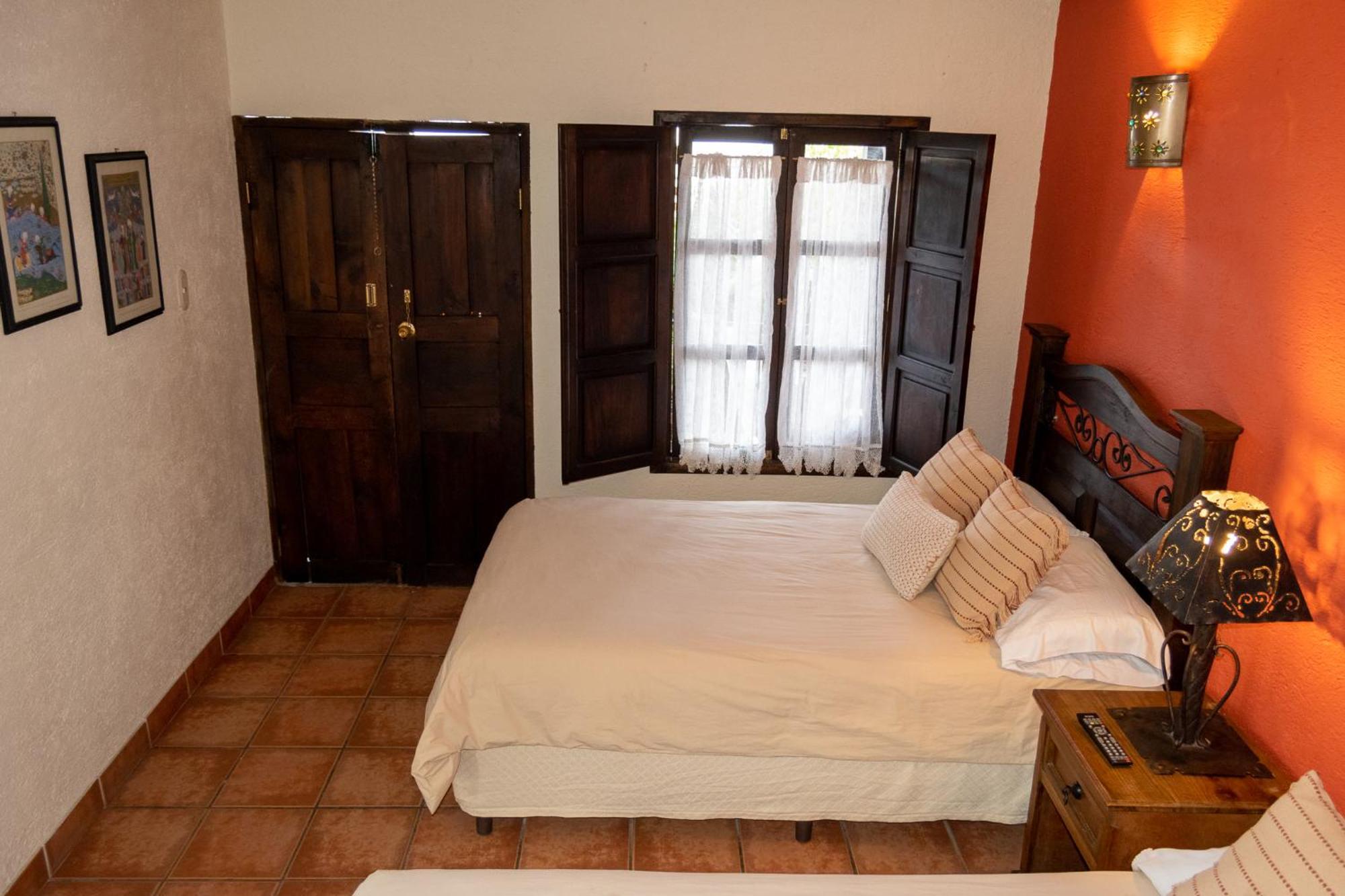 Hotel La Villa Serena Antigua Habitación foto